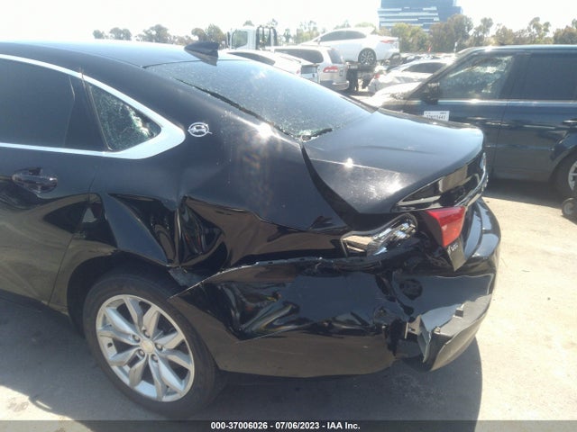 Chevrolet IMPALA LT 2016 2G1115S35G9140477 Image 12