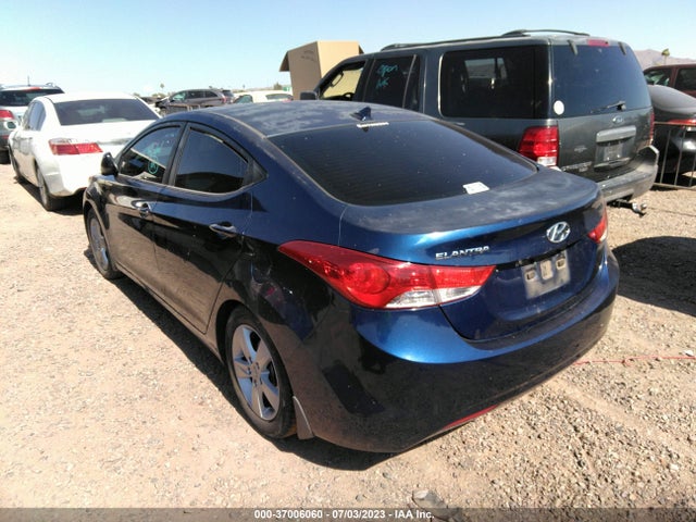 2013 HYUNDAI ELANTRA GLS VIN: KMHDH4AE0DU538817
