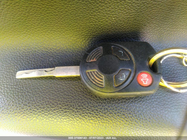 2013 FORD ESCAPE S VIN: 1FMCU0F77DUD72337
