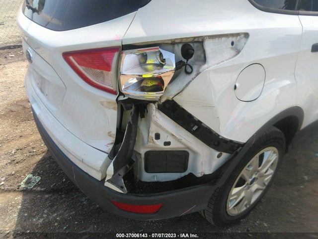 2013 FORD ESCAPE S VIN: 1FMCU0F77DUD72337