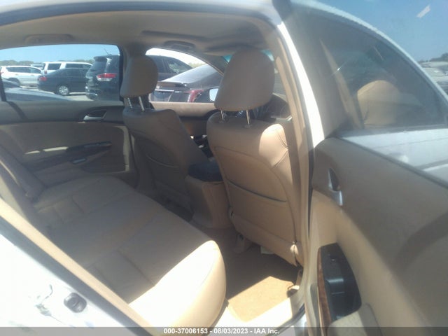 2009 HONDA ACCORD SDN EX-L VIN: 1HGCP26889A033175