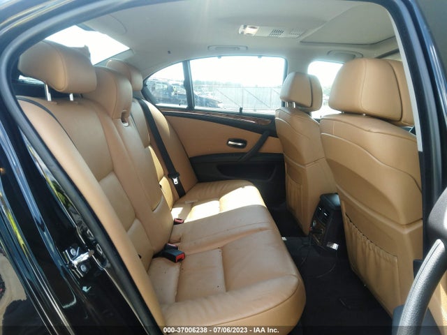37006238 :رقم المزاد ، WBANU53588CT15442 vin ، 2008 Bmw 5 Series 528i مزاد بيع