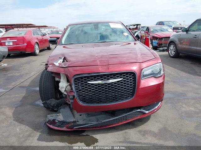 2C3CCAAG5KH612428 Chrysler 300 Touring