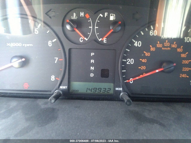 2002 HYUNDAI SONATA GLS/LX VIN: KMHWF35H02A538621