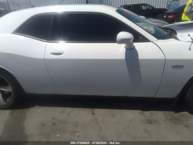 2C3CDZBT3GH209921 Dodge Challenger R/t Plus Shaker