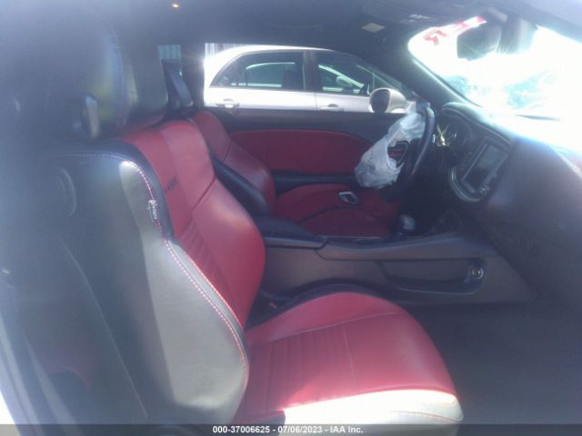 2C3CDZBT3GH209921 Dodge Challenger R/t Plus Shaker