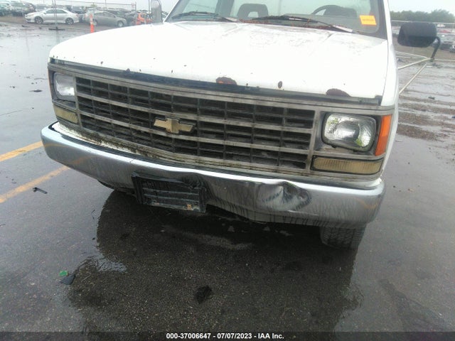 1992 CHEVROLET GMT-400 C3500 VIN: 1GCGC34N4NE145162