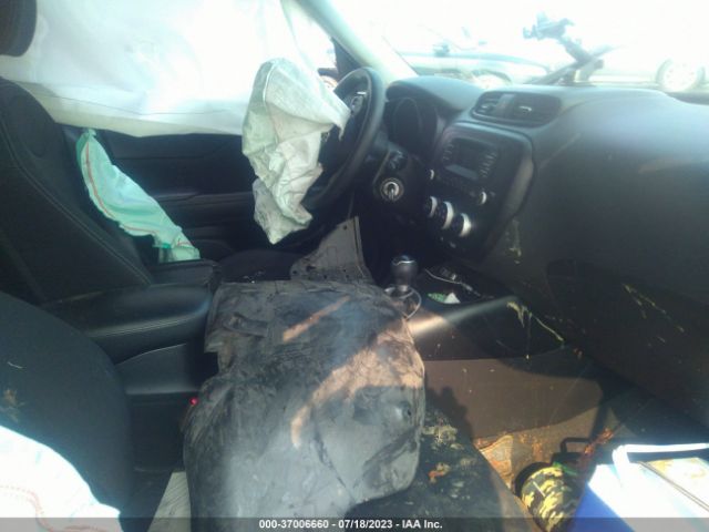 KNDJN2A25F7780028 KIA Soul Base