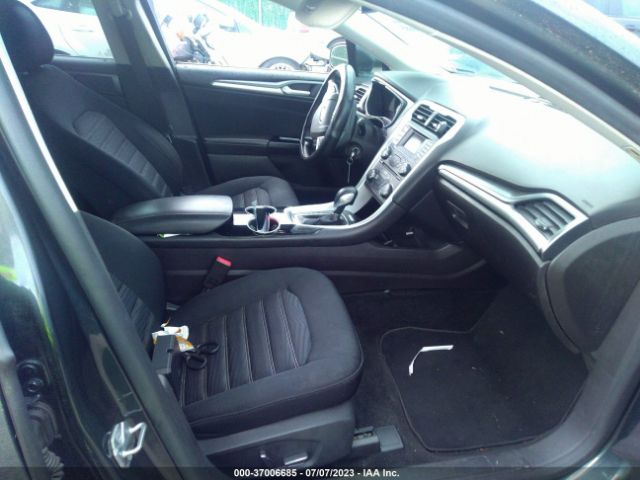 3FA6P0H71GR203566 Ford FUSION SE