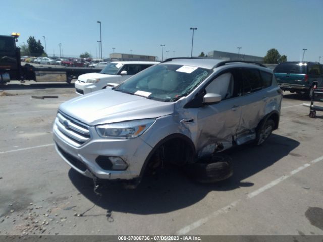 1FMCU9GD0JUB13208 Ford ESCAPE SE
