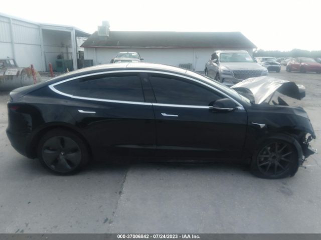5YJ3E1EA5JF123396 Tesla Model 3 Mid Range/long Range