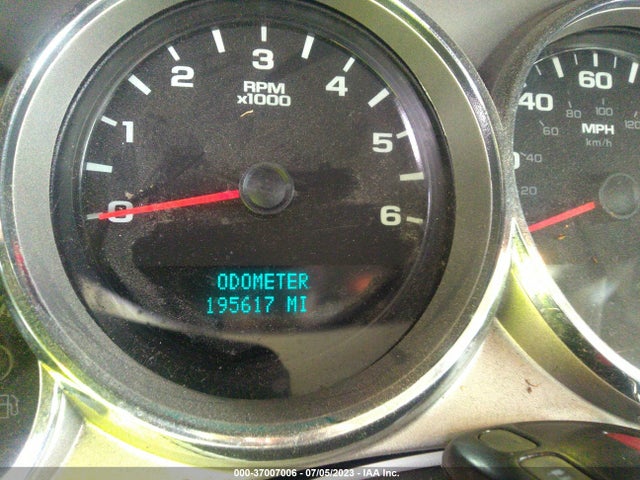2008 CHEVROLET SILVERADO 1500 LT W/1LT VIN: 2GCEC13J181213207
