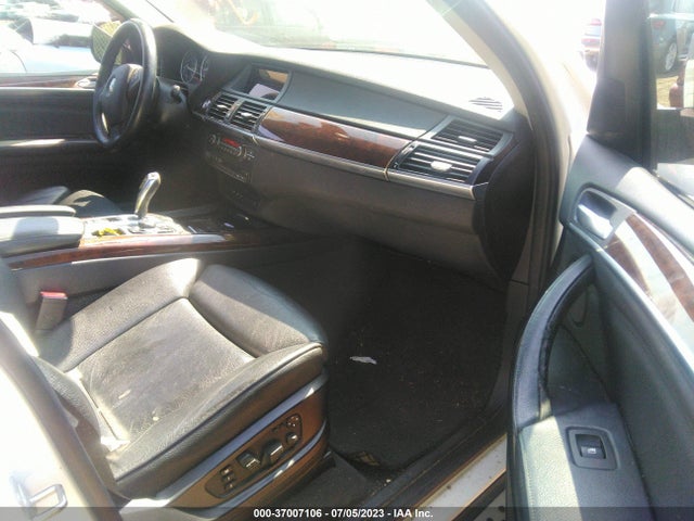 2011 BMW X5 50I VIN: 5UXZV8C52BL417280