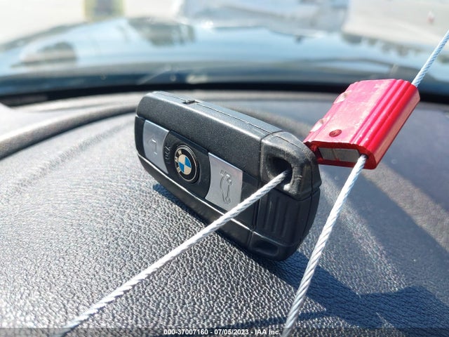 2014 BMW Z4, VIN: WBALM7C59EE385812