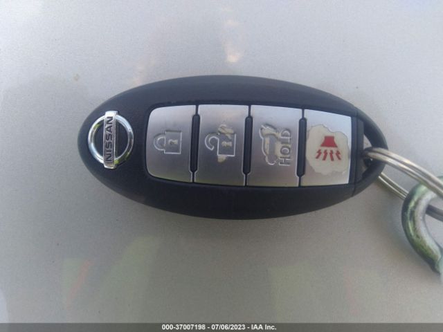 5N1AT2MV5FC846270 Nissan Rogue Sl