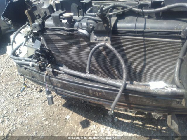 5N1AT2MV5FC846270 Nissan Rogue Sl