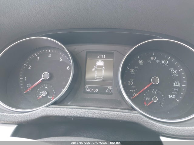 1VWAT7A3XGC055350 Volkswagen Passat 1.8t S