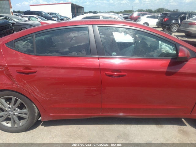 2018 HYUNDAI ELANTRA SEL VIN: 5NPD84LF0JH328816