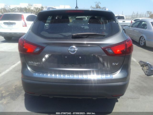 JN1BJ1CP2JW181267 Nissan Rogue Sport Sv