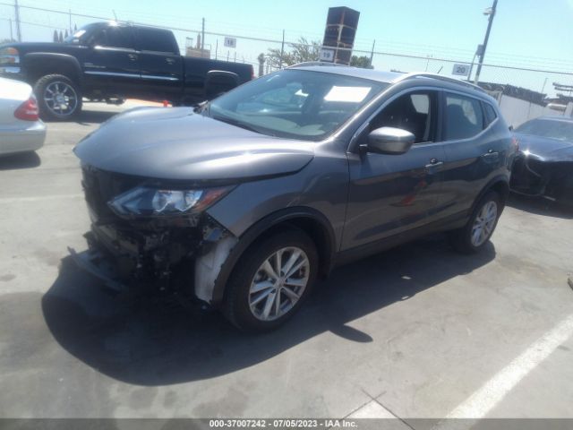 JN1BJ1CP2JW181267 Nissan Rogue Sport Sv