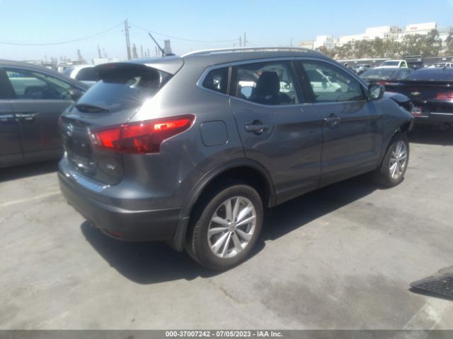 JN1BJ1CP2JW181267 Nissan Rogue Sport Sv
