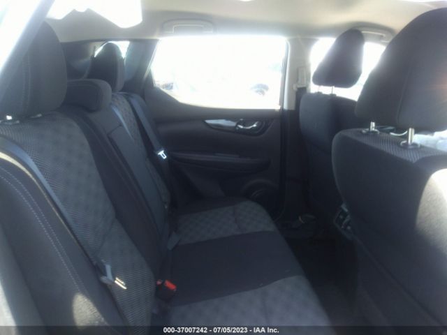 JN1BJ1CP2JW181267 Nissan Rogue Sport Sv