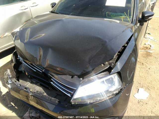 2017 VOLKSWAGEN JETTA 1.4T SE VIN: 3VWDB7AJ0HM200975