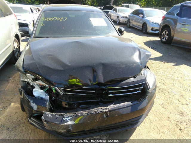2017 VOLKSWAGEN JETTA 1.4T SE VIN: 3VWDB7AJ0HM200975