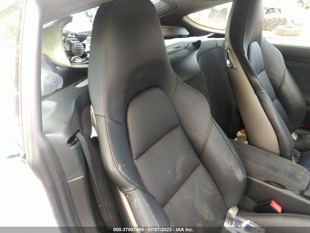 2022 Porsche 718, VIN: WP0AD2A86NS268524