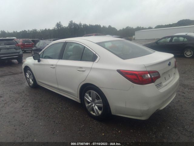 4S3BNAA68G3015079 Subaru Legacy 2.5i