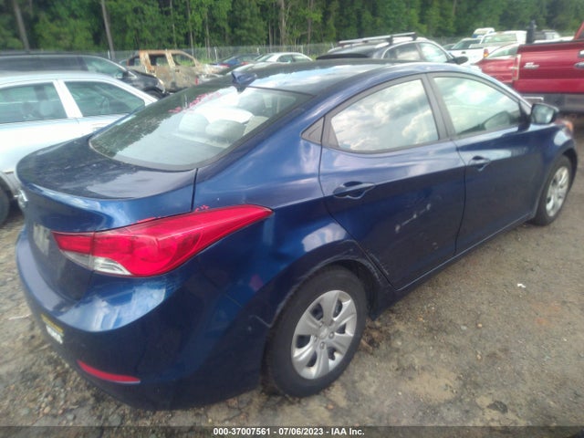 Hyundai ELANTRA SE 2016 5NPDH4AE5GH742936 Image 4