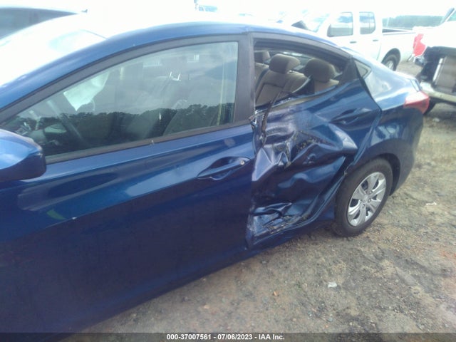 Hyundai ELANTRA SE 2016 5NPDH4AE5GH742936 Image 6