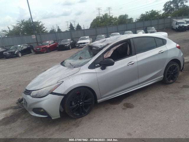Chevrolet CRUZE LT 2018 3G1BE6SM5JS545871 Image 2