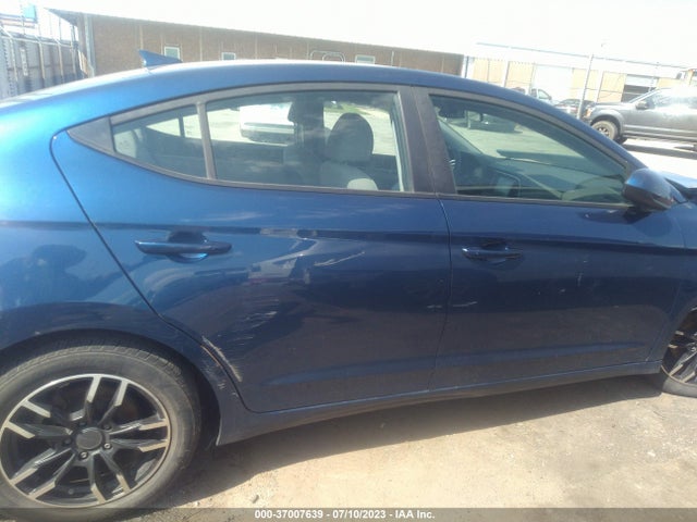 2018 HYUNDAI ELANTRA SEL VIN: 5NPD84LF5JH352853