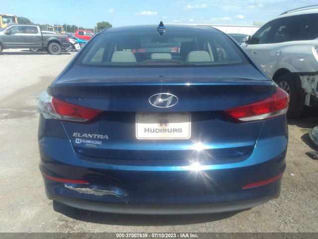 2018 HYUNDAI ELANTRA SEL VIN: 5NPD84LF5JH352853