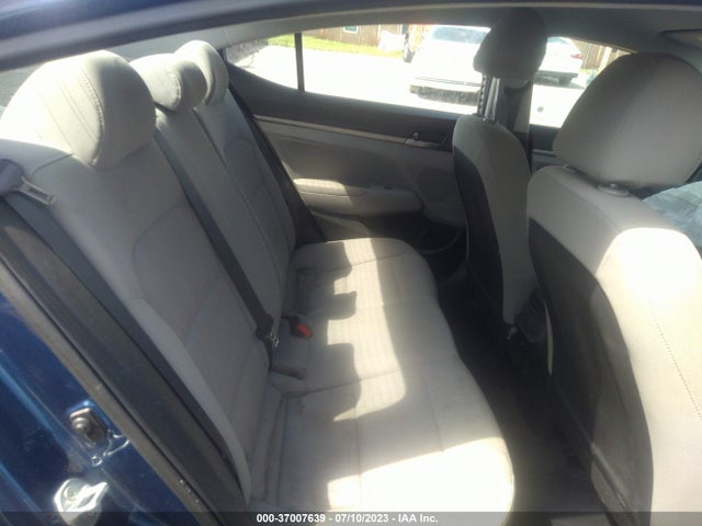 2018 HYUNDAI ELANTRA SEL VIN: 5NPD84LF5JH352853