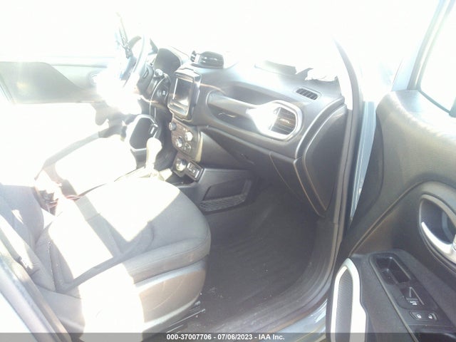ZACCJBBBXJPJ36231 Jeep Renegade Latitude 4x4