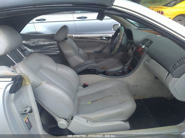 2002 MERCEDES-BENZ CLK-CLASS VIN: WDBLK65G92T108388