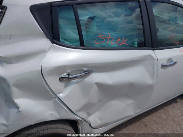 1N4AZ0CP6FC310511 Nissan LEAF SV