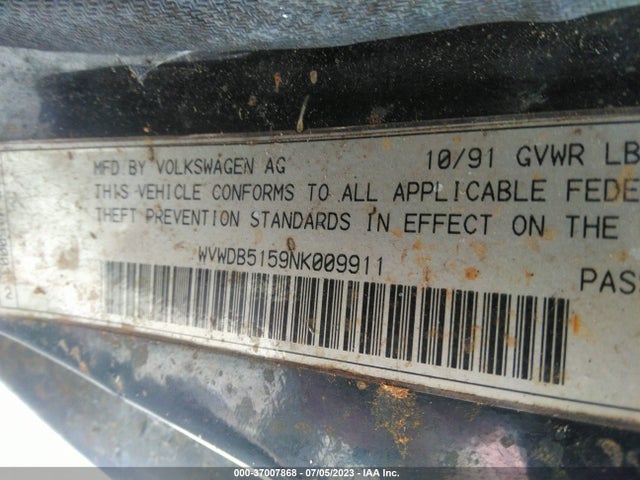 1992 VOLKSWAGEN CABRIOLET CARAT VIN: WVWDB5159NK009911
