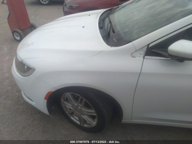 1C3CCCAB3FN501907 Chrysler 200 Limited