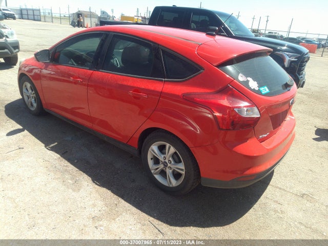 Ford FOCUS SE 2014 1FADP3K23EL456051 Image 9