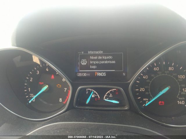 1FMCU9GD1JUC53882 Ford ESCAPE SE