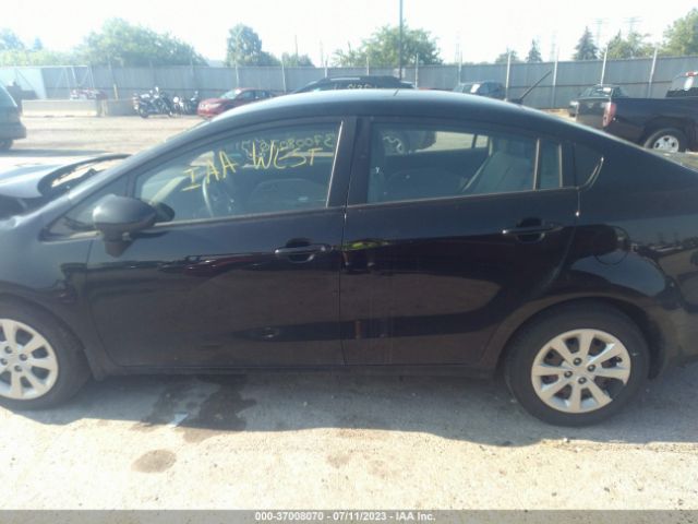 KNADM4A39F6511120 KIA RIO LX