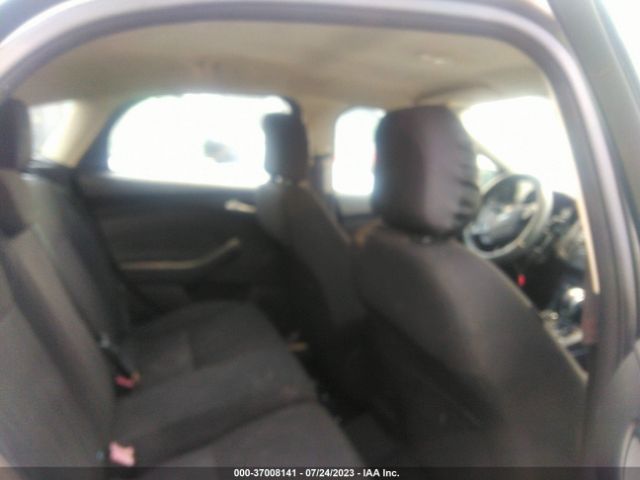 1FADP3K2XFL282125 Ford FOCUS SE