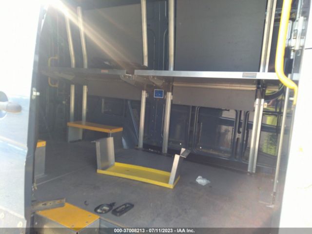 WD3PE7CD5JP635564 Mercedes-Benz SPRINTER CARGO VAN
