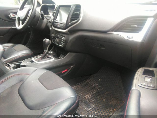 1C4PJMBB8EW281132 Jeep Cherokee Trailhawk