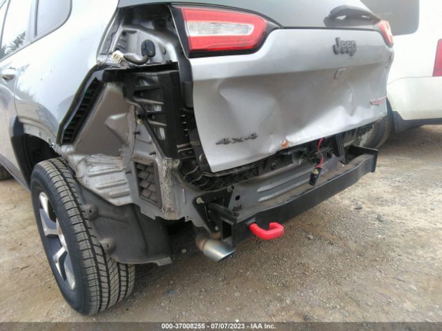 1C4PJMBB8EW281132 Jeep Cherokee Trailhawk