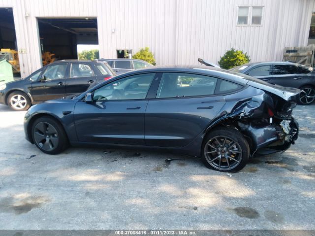 5YJ3E1EB0NF335069 Tesla Model 3 Long Range