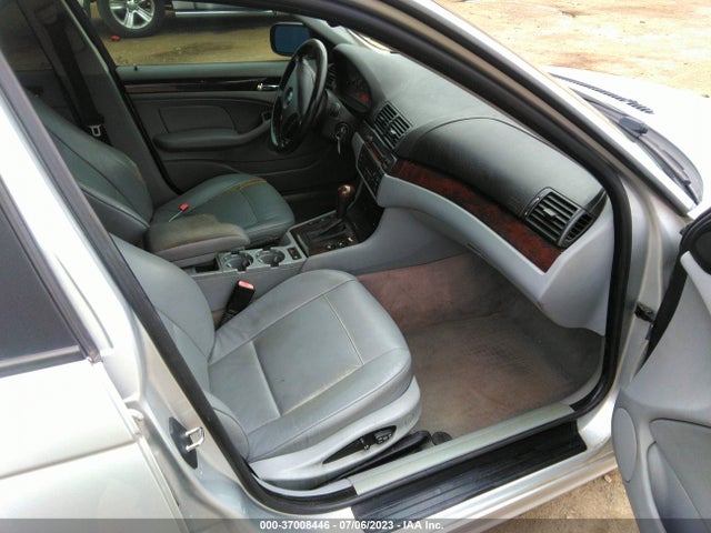 2004 BMW 3 SERIES 325XI VIN: WBAEU33454PM59836